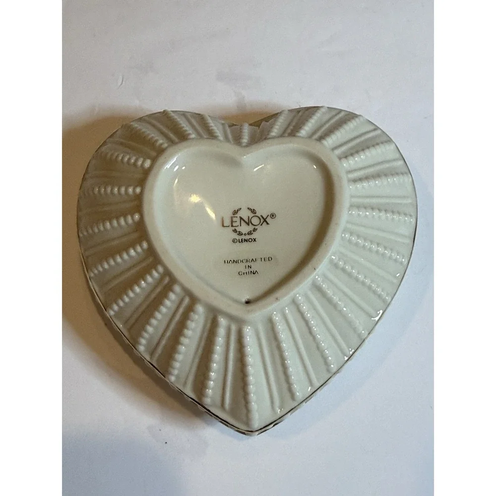 Lenox Heart Votive Tea Light Candle Holder Ivory Gold Trim Roses Floral 4
